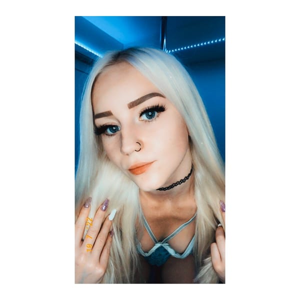 AdriannaRose — OnlyFans