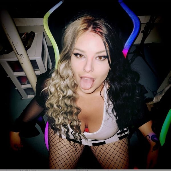 Alexe — OnlyFans