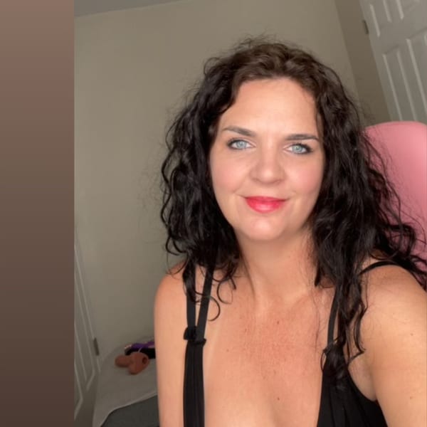 Betty — Canadian OnlyFans creator