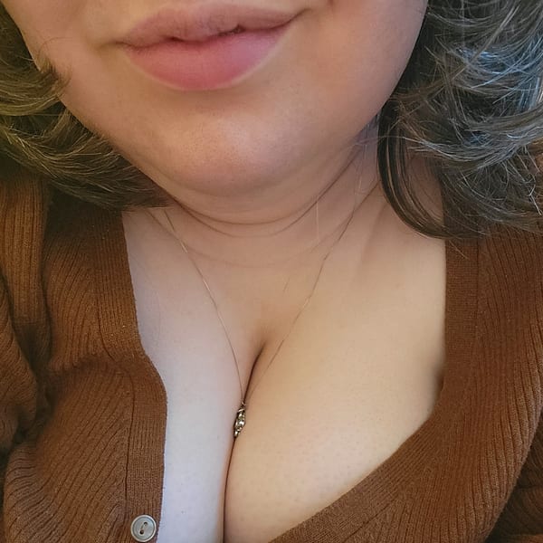 Norah⎮Cutie-Switch — OnlyFans