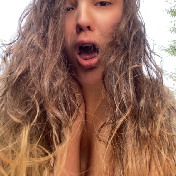 Naughty Emily Caught On Video πΈπ₯ β OnlyFans