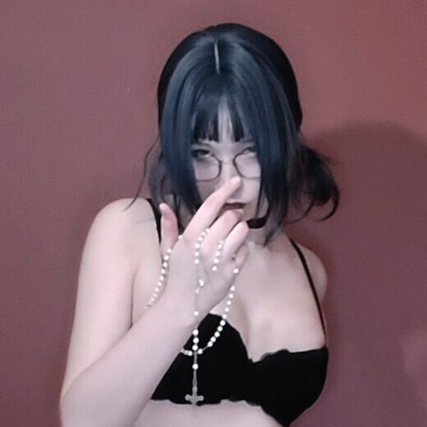 Deja — Canadian OnlyFans creator