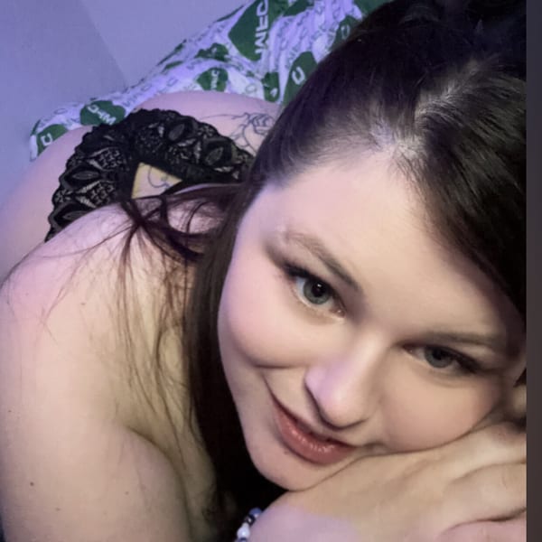 Delilah.Fields — Canadian OnlyFans creator