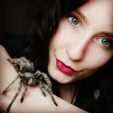 𝓔𝓵𝓵𝓮🕷 — OnlyFans