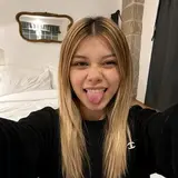 Ellie 🫶 — OnlyFans