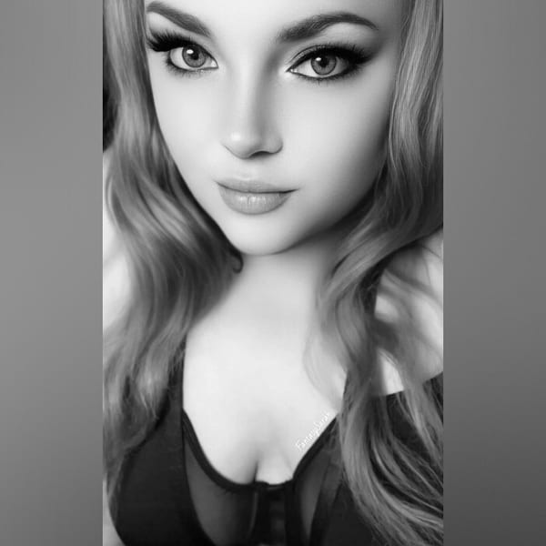 Fantasy Sarah — Canadian OnlyFans creator