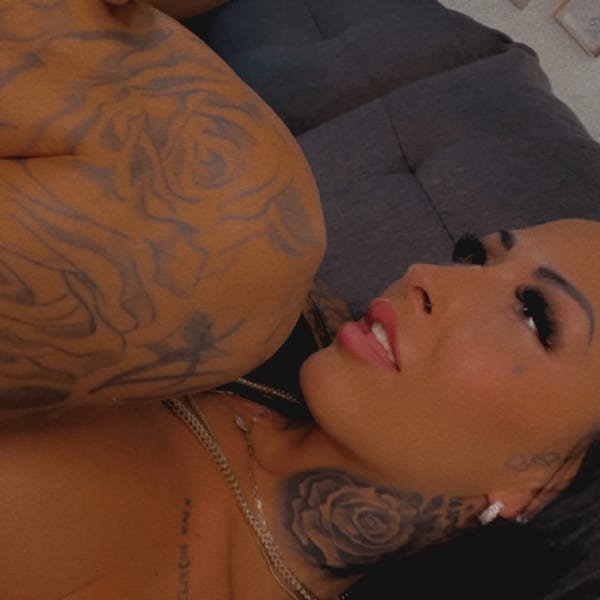 𝑲𝑨𝑹𝑶𝑳𝑰𝑵𝑨 𝑫𝑰𝑰𝑨𝑴𝑶𝑵𝑫𝒁 — OnlyFans