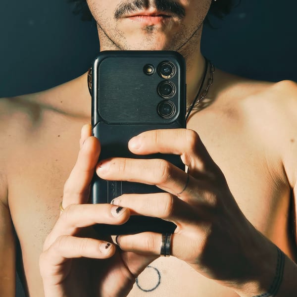 ᎮeterᎮanik — Canadian OnlyFans creator