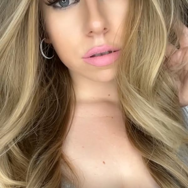 Monika D — OnlyFans