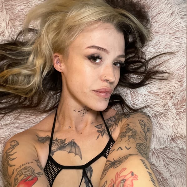 Sashaβ£οΈβ€οΈ β OnlyFans