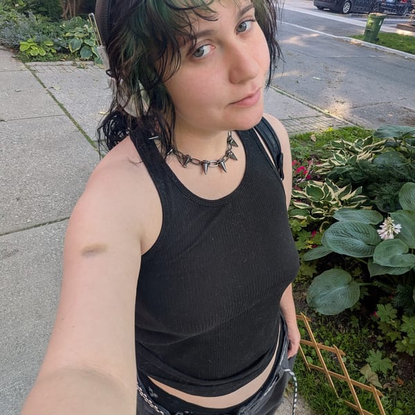 Pixie Dream Ghoul — Canadian OnlyFans creator