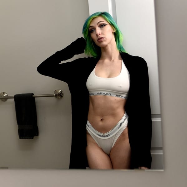 Your Radiant Hex π β Canadian OnlyFans creator