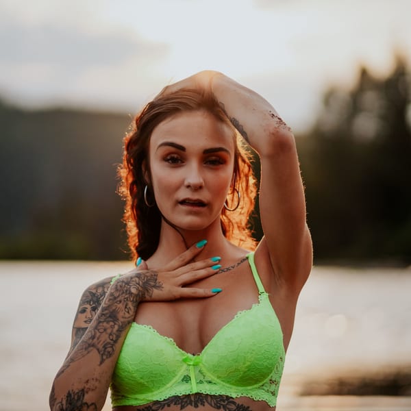 Scarlet Summer — Canadian OnlyFans creator