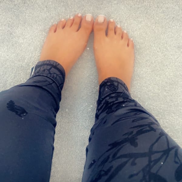 Tiny Tootsies 💫 — OnlyFans